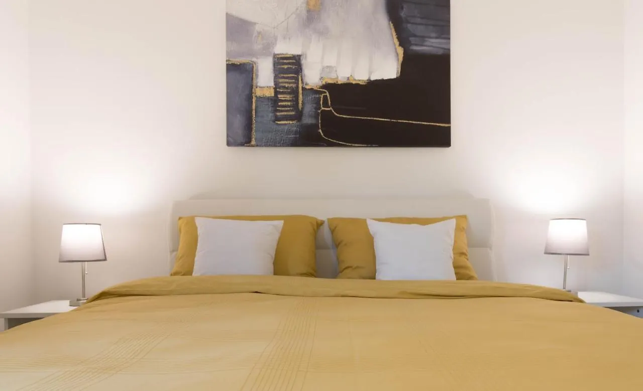 Newly Renovated Holiday Apartment Sirius Porec